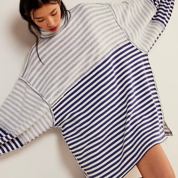 Free People Tops - ✨ We The Free Coastal Turtleneck Sweatshirt